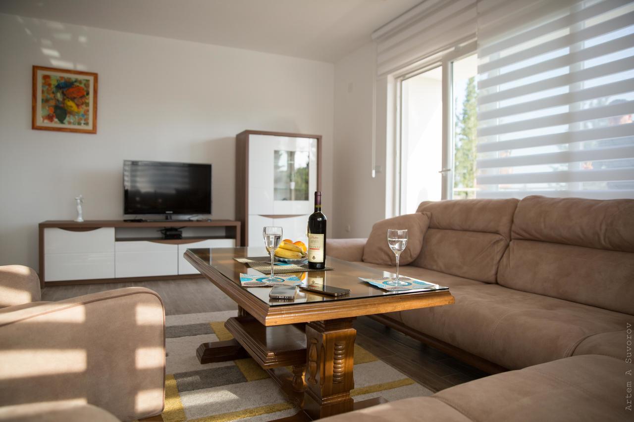 Apartments Sunny Hill Тиват Екстериор снимка