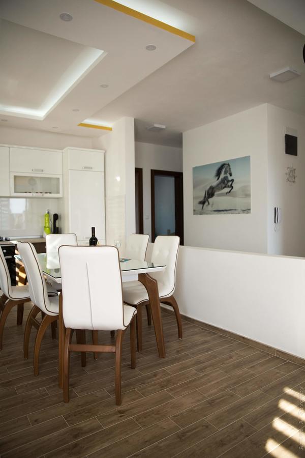 Apartments Sunny Hill Тиват Екстериор снимка